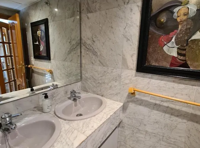 Dos Torres Atico Duplex - Centrico Con Vistas A La Ciudad *