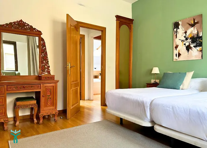 Dos Torres Atico Duplex - Centrico Con Vistas A La Ciudad *